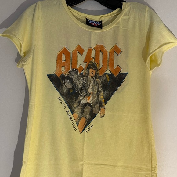 Junk Food - Girls Ac/Dc 1983 On Tour T-Shirt main image 0
